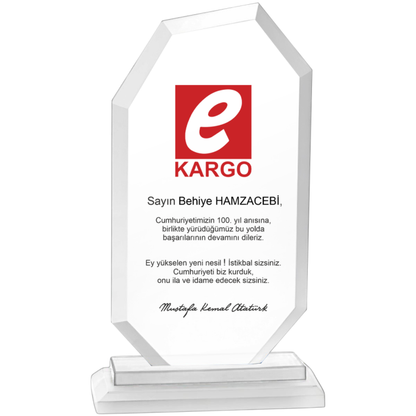 Cam Plaket - Şık ve Modern Ödül Tasarımı