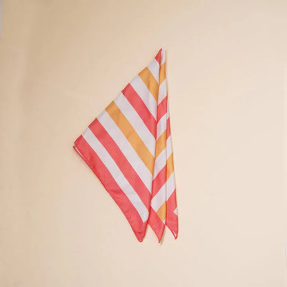 🧣 Kadın Fular – 44 × 44 cm Özel Tasarım (8 Mart Özel) 😊