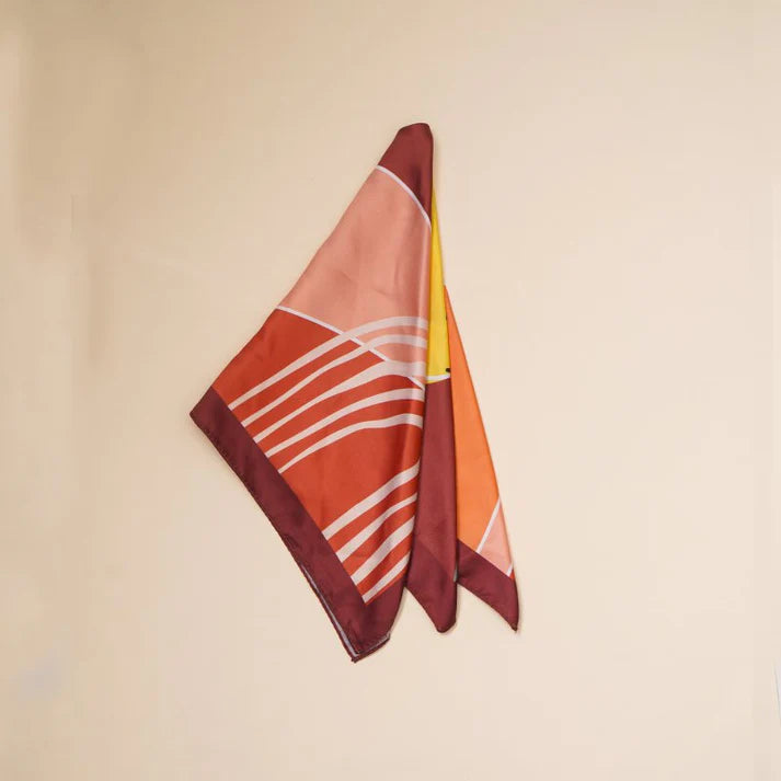 🧣 Kadın Fular – 44 × 44 cm Özel Tasarım (8 Mart Özel) 😊