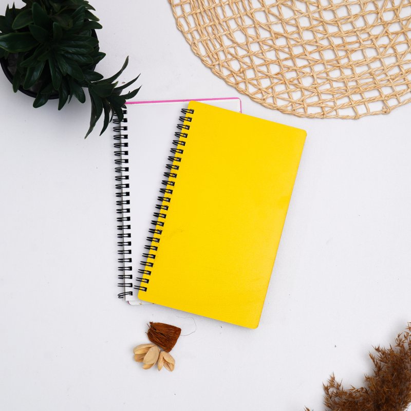 13 × 21 cm Ahşap Kapaklı Not Defteri