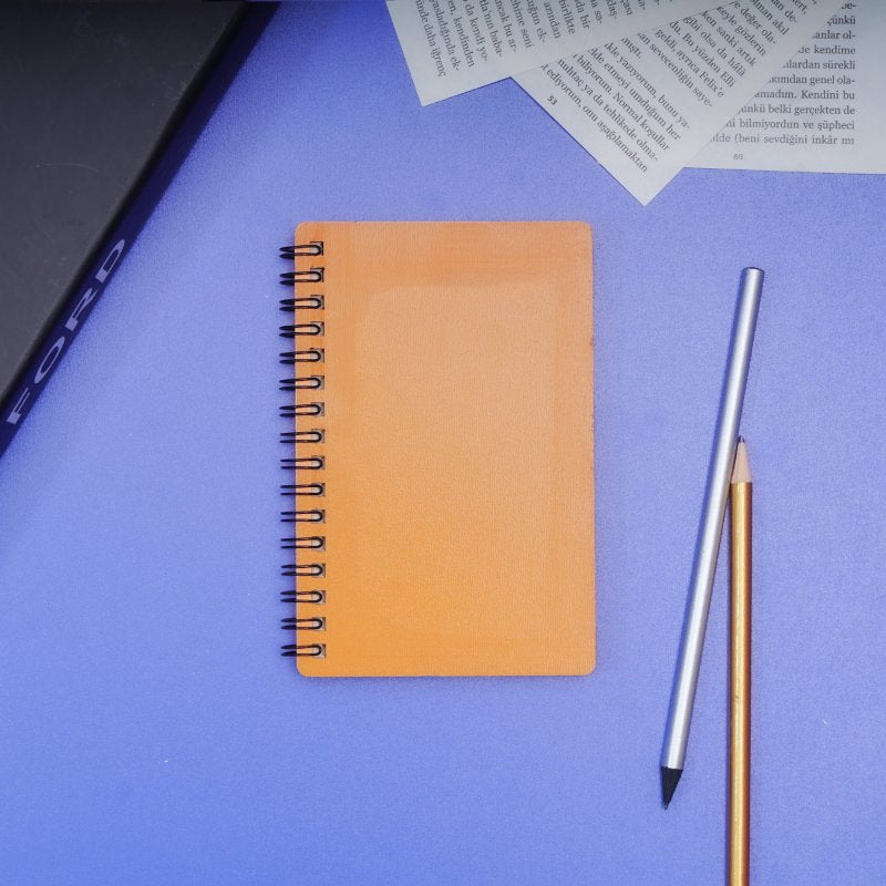 9 × 15 cm Ahşap Kapaklı Not Defteri