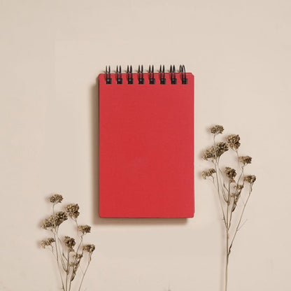 7,5 × 11 cm Ahşap Kapaklı Not Defteri