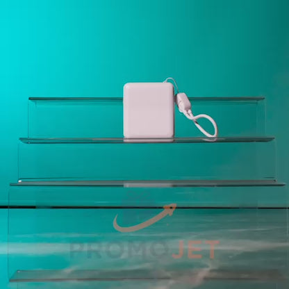 Entegre Askı Kablolu ve Dijital Göstergeli Mini Powerbank (10.000 mAh)