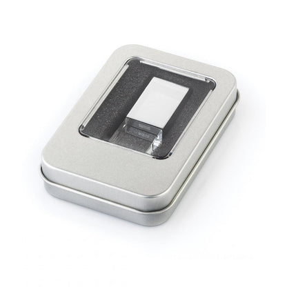 Kristal USB Bellek 32GB – Şeffaf Tasarım ve Metal Kapaklı Premium Model